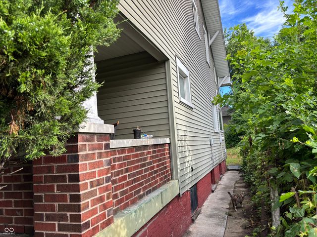1012 W 32nd Street, Indianapolis, IN 46208