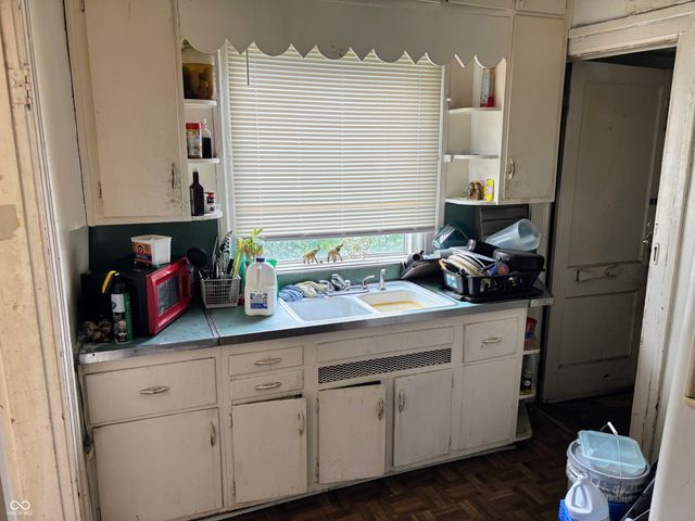 1012 W 32nd Street, Indianapolis, IN 46208