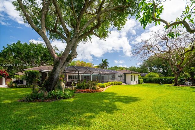 16032 SW 74th Pl, Palmetto Bay, FL 33157