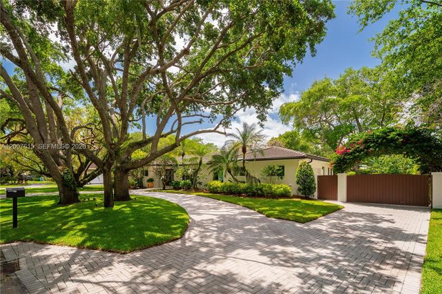 16032 SW 74th Pl, Palmetto Bay, FL 33157