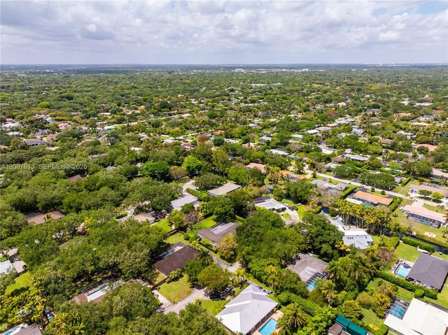 16032 SW 74th Pl, Palmetto Bay, FL 33157