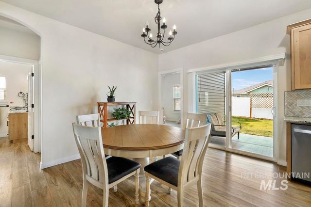 719 E Avenue J, Jerome, ID 83338