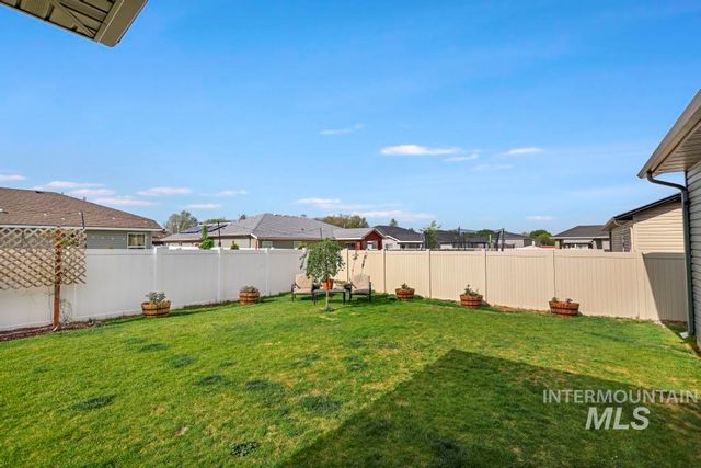 719 E Avenue J, Jerome, ID 83338
