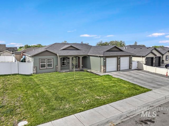 719 E Avenue J, Jerome, ID 83338