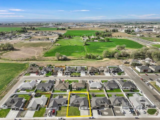 719 E Avenue J, Jerome, ID 83338