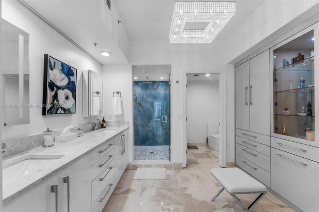 333 Las Olas Way 2505, Fort Lauderdale, FL 33301