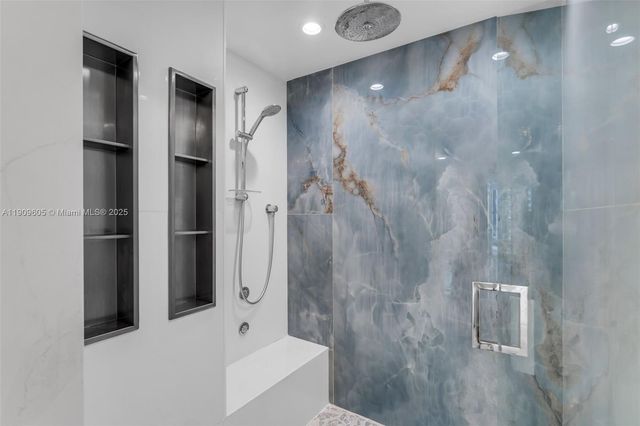 333 Las Olas Way 2505, Fort Lauderdale, FL 33301