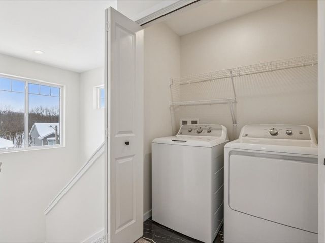 948 Dubs Drive, Iowa City, IA 52246