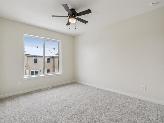 948 Dubs Drive, Iowa City, IA 52246