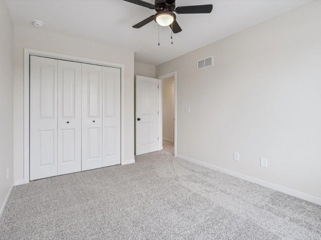 948 Dubs Drive, Iowa City, IA 52246