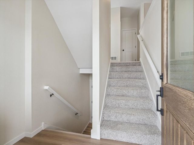 948 Dubs Drive, Iowa City, IA 52246