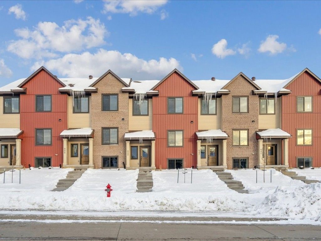 948 Dubs Drive, Iowa City, IA 52246