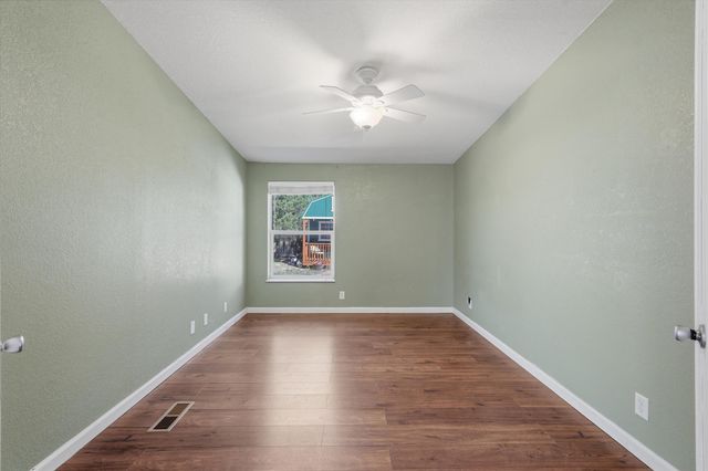 14 Easy Street, Tijeras, NM 87059