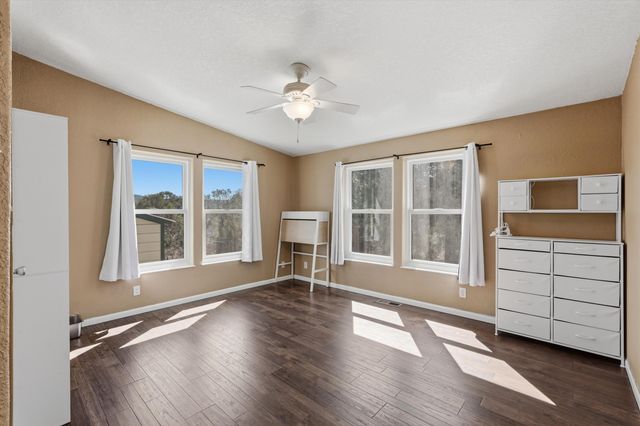 14 Easy Street, Tijeras, NM 87059