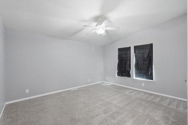 14 Easy Street, Tijeras, NM 87059