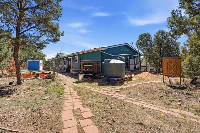 14 Easy Street, Tijeras, NM 87059
