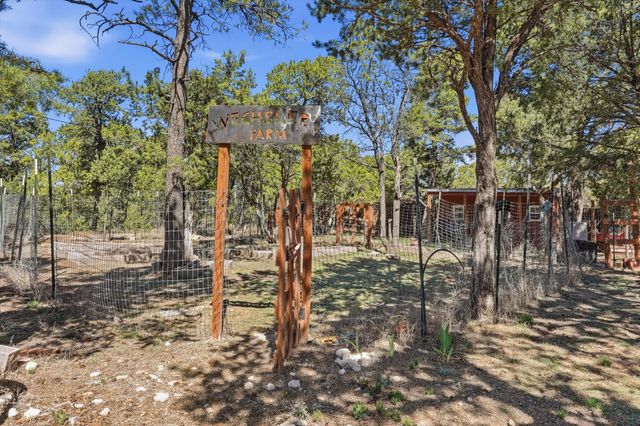 14 Easy Street, Tijeras, NM 87059