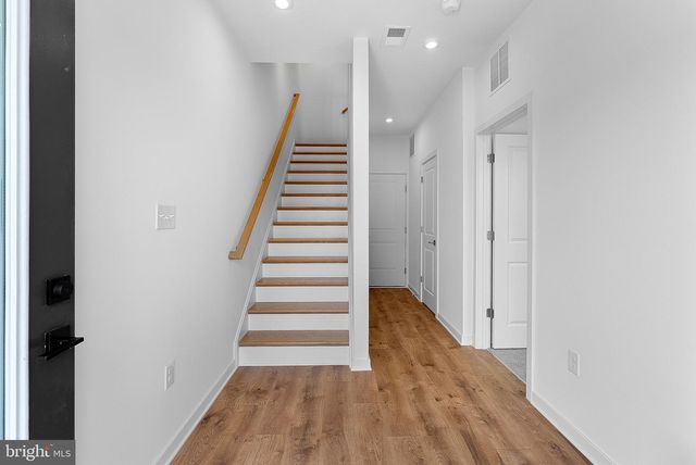 19677 SEPIA SQ, Ashburn, VA 20147