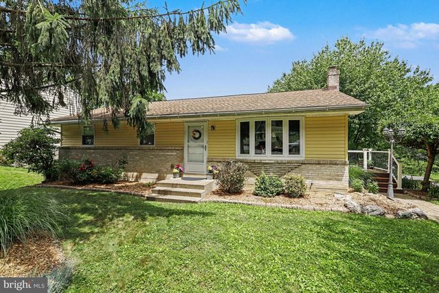 12 BARE AVENUE, Reading, PA 19607
