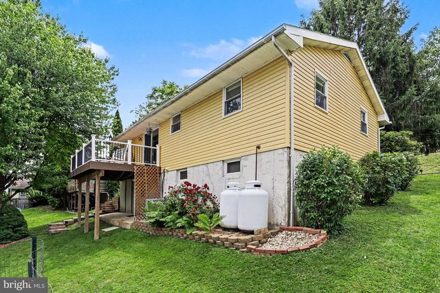 12 BARE AVENUE, Reading, PA 19607