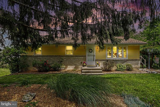 12 BARE AVENUE, Reading, PA 19607