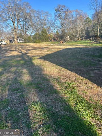 857 College Street, Royston, GA 30662