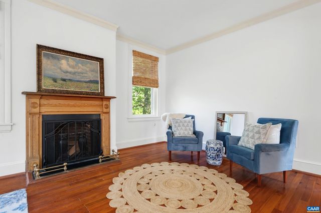 900 RUGBY RD, Charlottesville, VA 22903