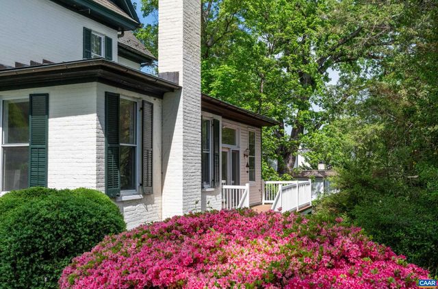 900 RUGBY RD, Charlottesville, VA 22903