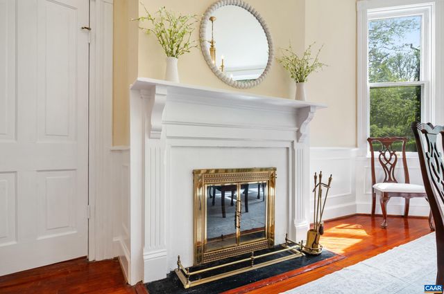 900 RUGBY RD, Charlottesville, VA 22903
