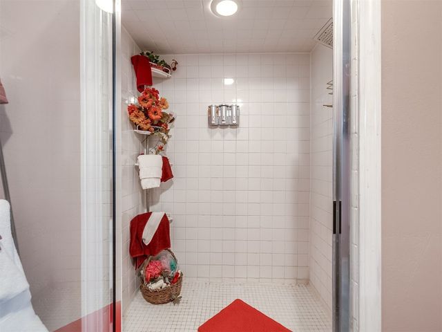 2320 W Sorghum Mill Road, Edmond, OK 73025
