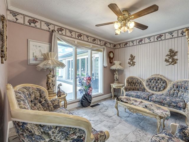 2320 W Sorghum Mill Road, Edmond, OK 73025