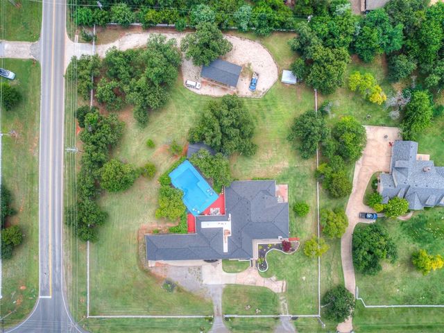 2320 W Sorghum Mill Road, Edmond, OK 73025