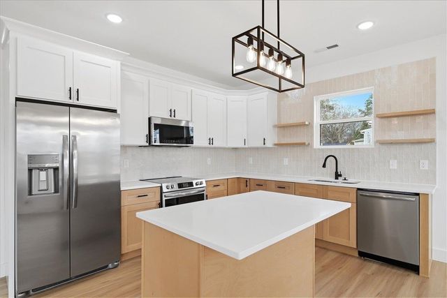 4095 N Blackstock Road, Spartanburg, SC 29301