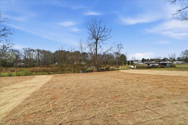 4095 N Blackstock Road, Spartanburg, SC 29301