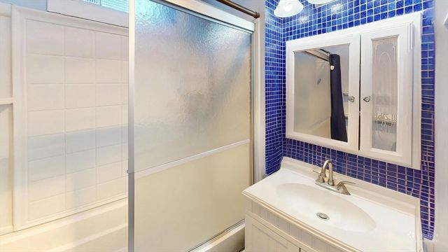 1161 Commonwealth Ave 8, Boston, MA 02134