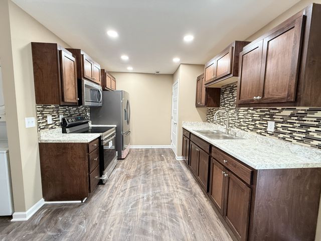 740 Kings Ln Multiple Units, Tullahoma, TN 37388