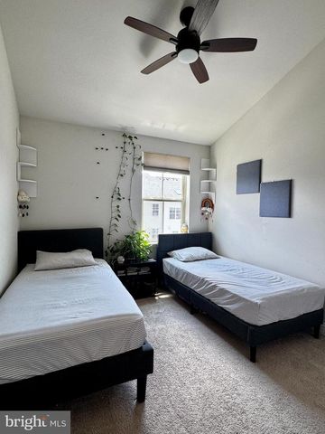 12116 GREY SQUIRREL ST, Clarksburg, MD 20871