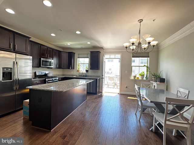 12116 GREY SQUIRREL ST, Clarksburg, MD 20871