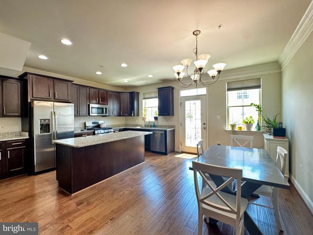 12116 GREY SQUIRREL ST, Clarksburg, MD 20871