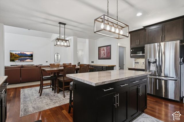 145 N VISTA DR, Kaysville, UT 84037