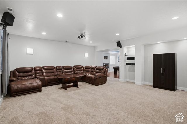 145 N VISTA DR, Kaysville, UT 84037