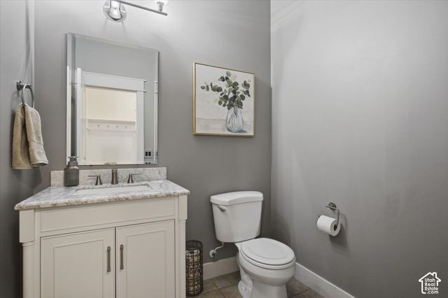 145 N VISTA DR, Kaysville, UT 84037