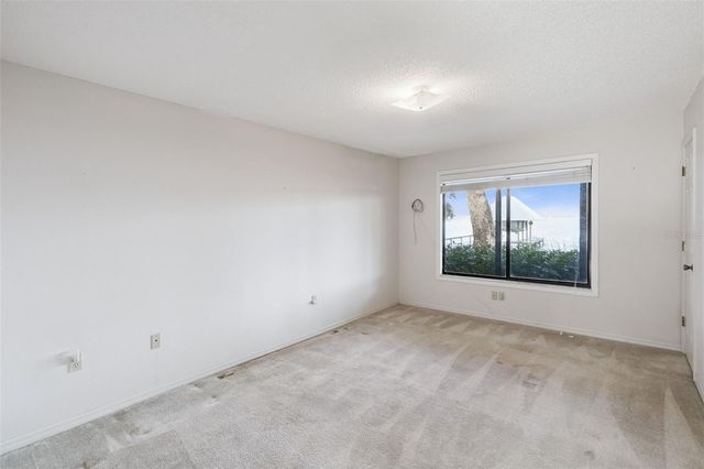 16951 DEER ISLAND ROAD, Tavares, FL 32778