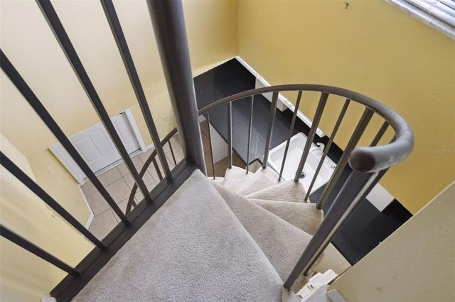 16951 DEER ISLAND ROAD, Tavares, FL 32778