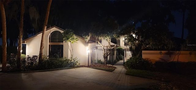 16951 DEER ISLAND ROAD, Tavares, FL 32778