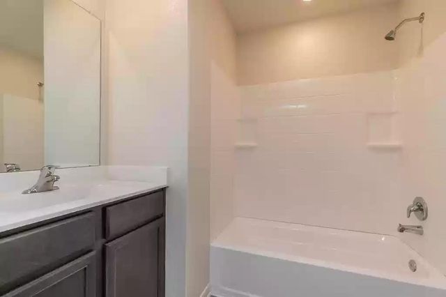 8135 Vacek Meadows Loop, Richmond, TX 77469