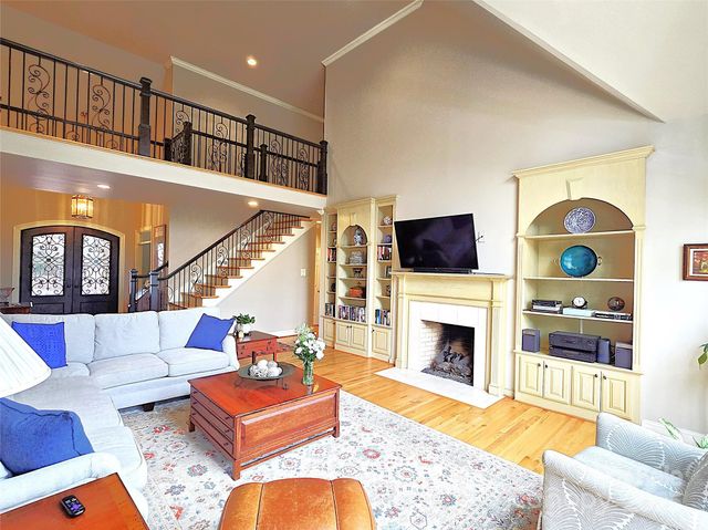 720 9th Avenue NW, Hickory, NC 28601