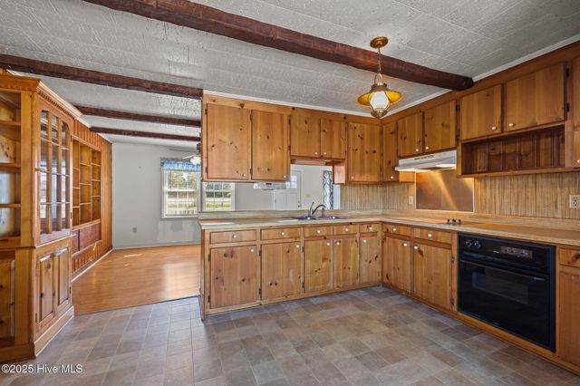 2255 Highway 70, Beaufort, NC 28516