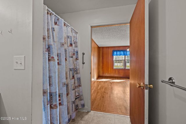 2255 Highway 70, Beaufort, NC 28516