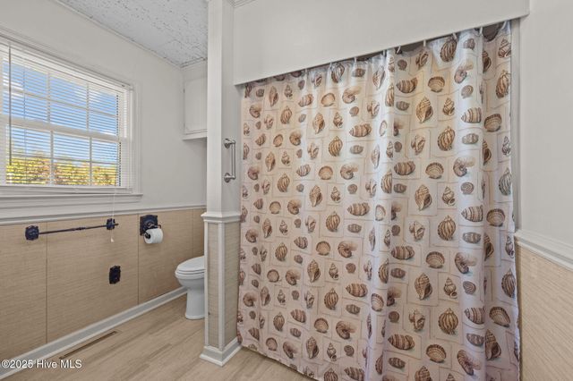 2255 Highway 70, Beaufort, NC 28516